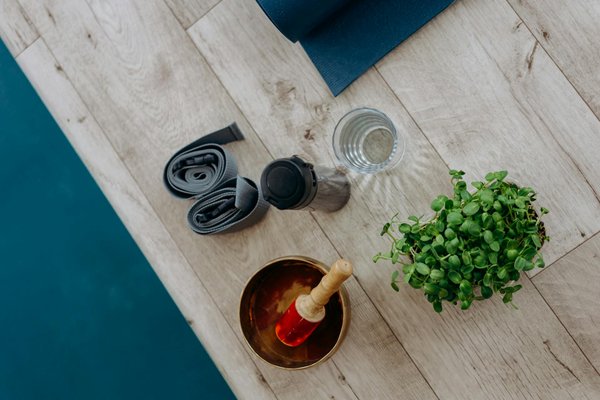 Discover the advantages: can structured water systems boost hydration levels more effectively than regular tap water?